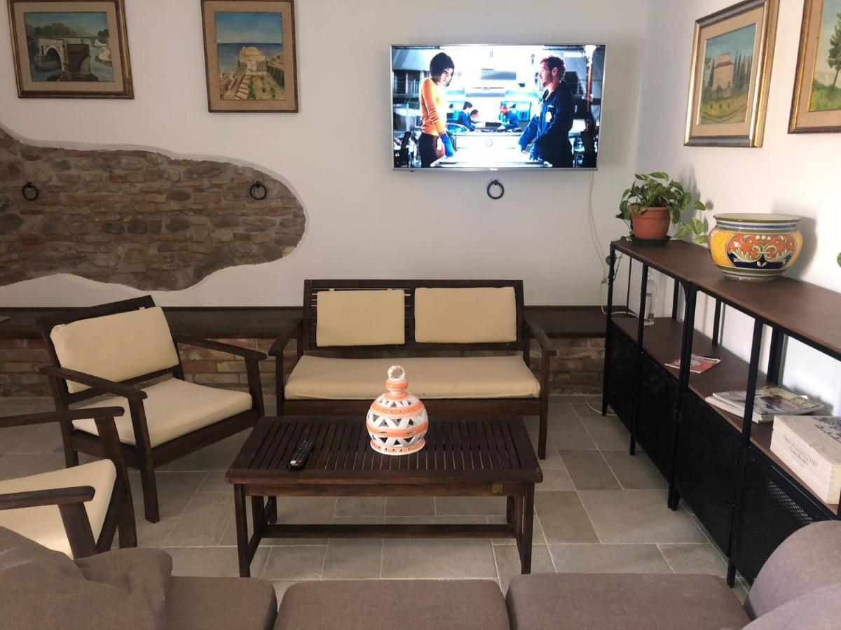 B&B Torre Degli Ornari Perugia Dış mekan fotoğraf